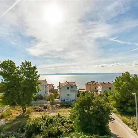 Apartment Heliodor - With Parking *