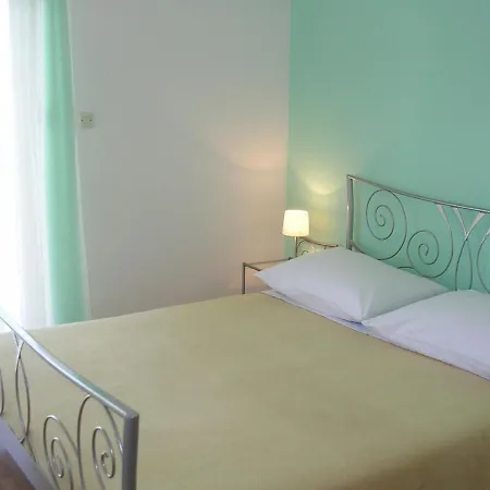 Apartment Heliodor - With Parking *